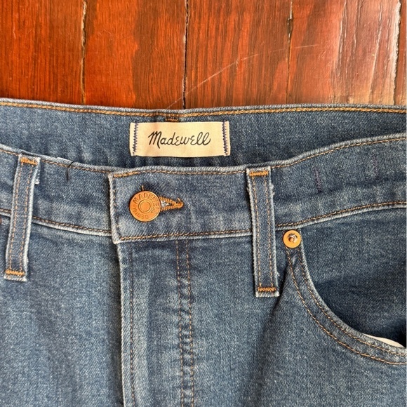 Madewell Vintage Blue Jeans - Picture 3 of 5